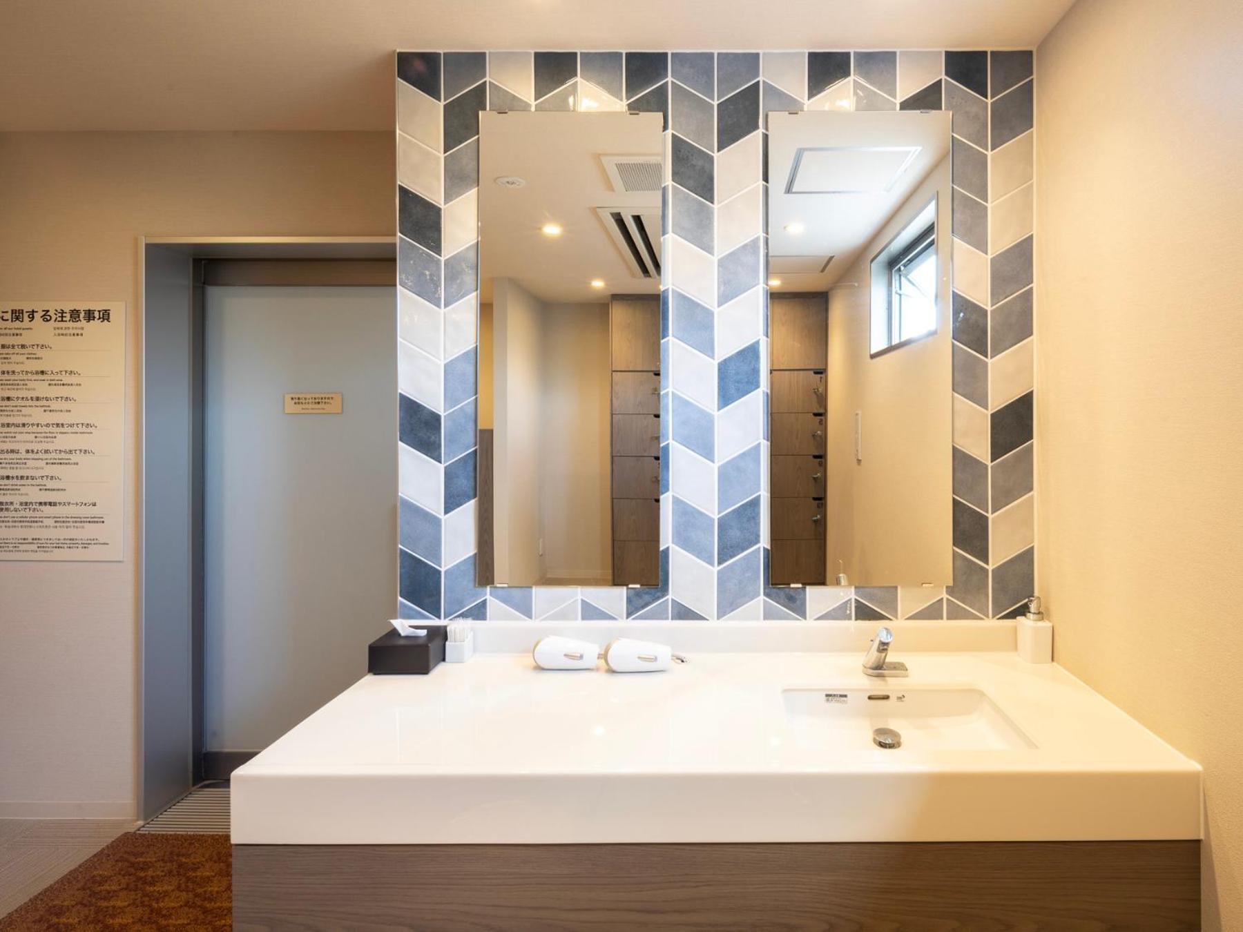 Super Hotel Fujikawaguchiko Tennenonsen מראה חיצוני תמונה