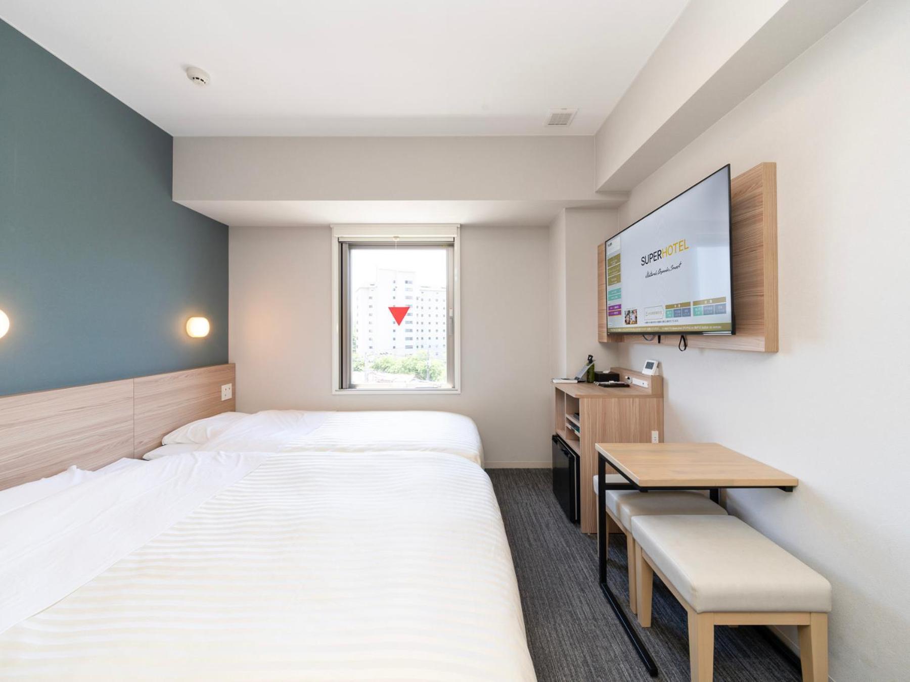 Super Hotel Fujikawaguchiko Tennenonsen מראה חיצוני תמונה