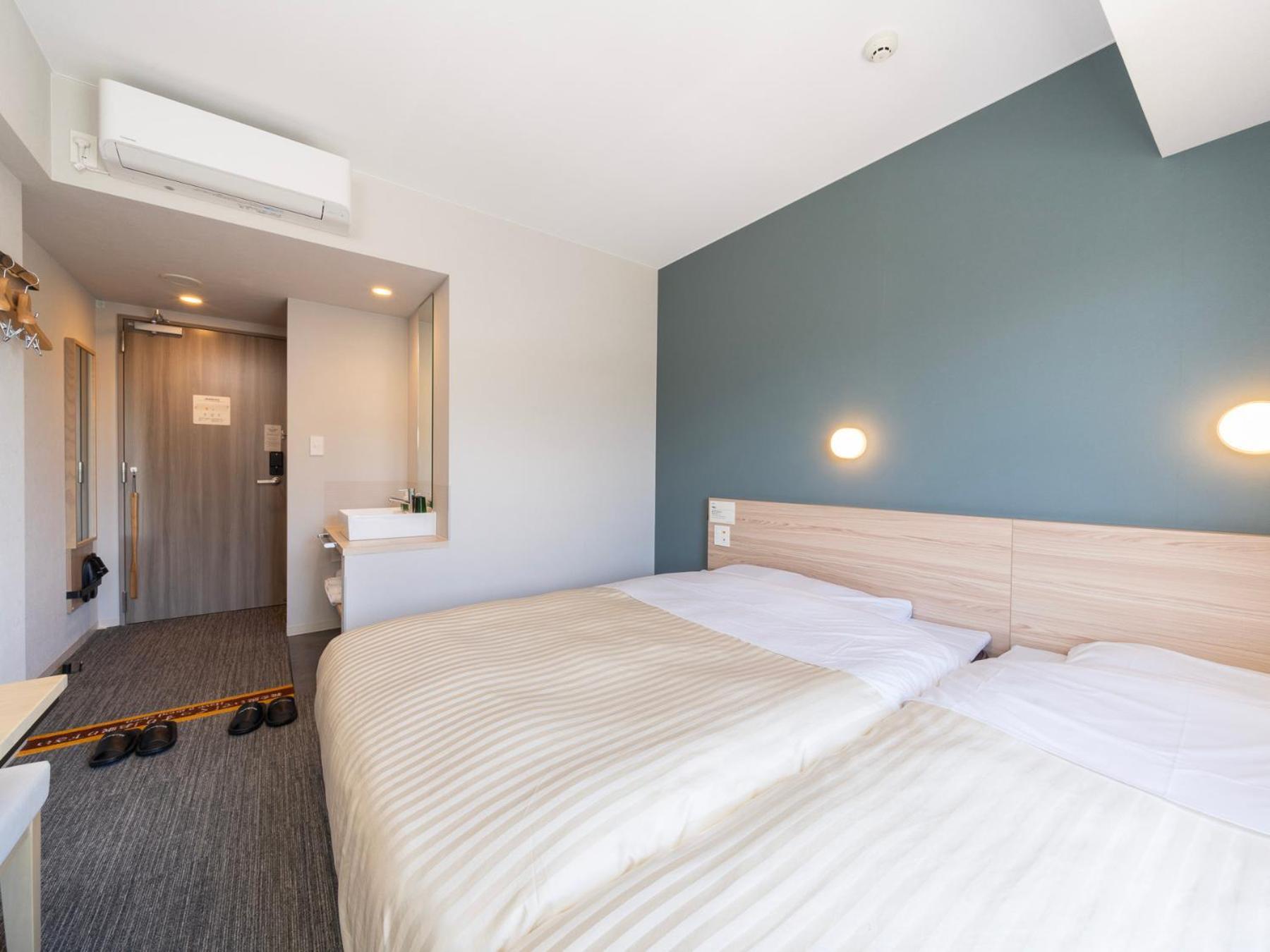 Super Hotel Fujikawaguchiko Tennenonsen מראה חיצוני תמונה