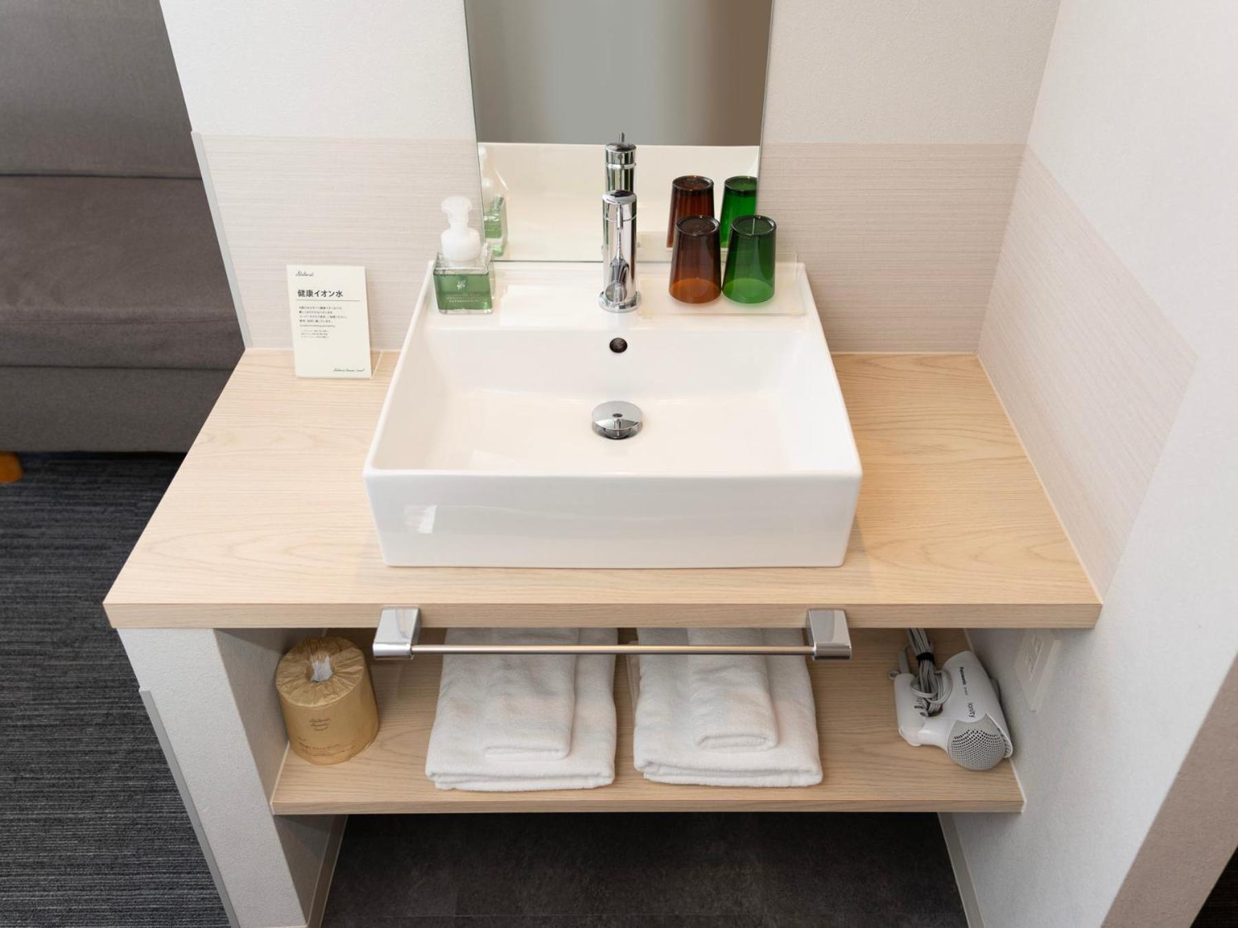 Super Hotel Fujikawaguchiko Tennenonsen מראה חיצוני תמונה