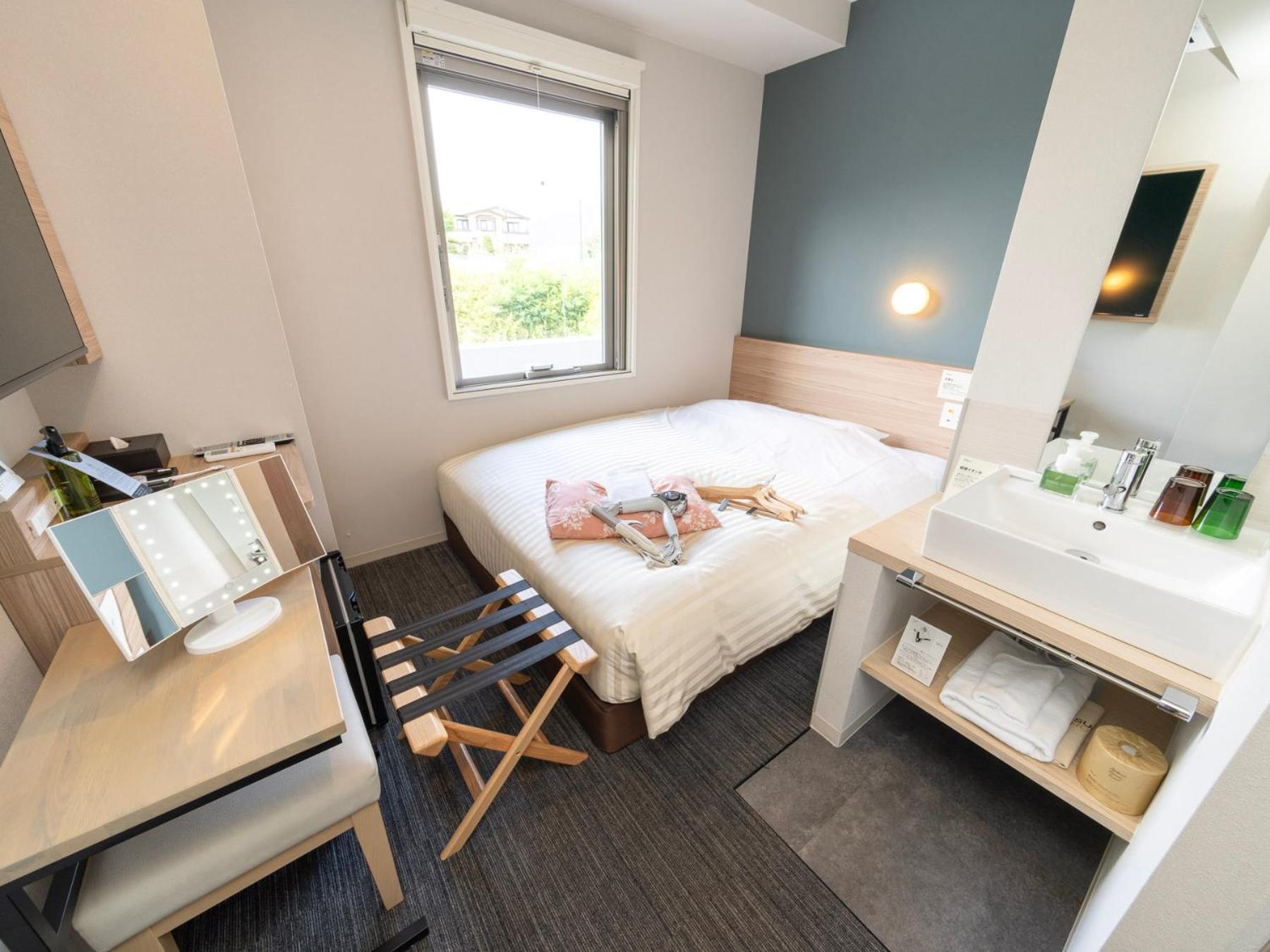 Super Hotel Fujikawaguchiko Tennenonsen מראה חיצוני תמונה